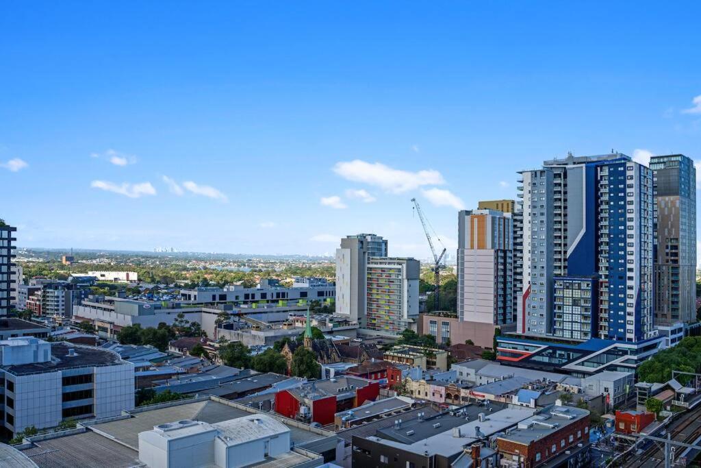 Sky View 2b1b@burwood Apartment
